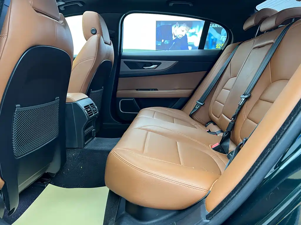 Jaguar XEL 2021 2.0T 250PS R-DYNAMIC S