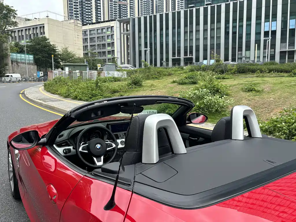 BMW Z4 2013 sDrive20i Leading Edition