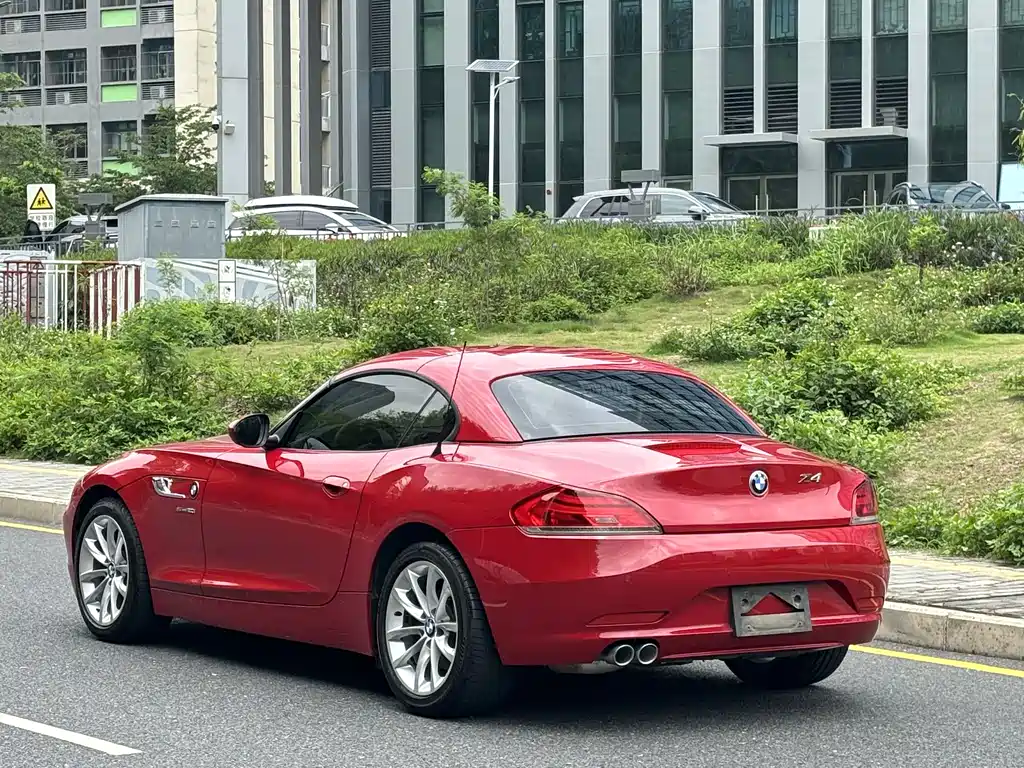 BMW Z4 2013 sDrive20i Leading Edition