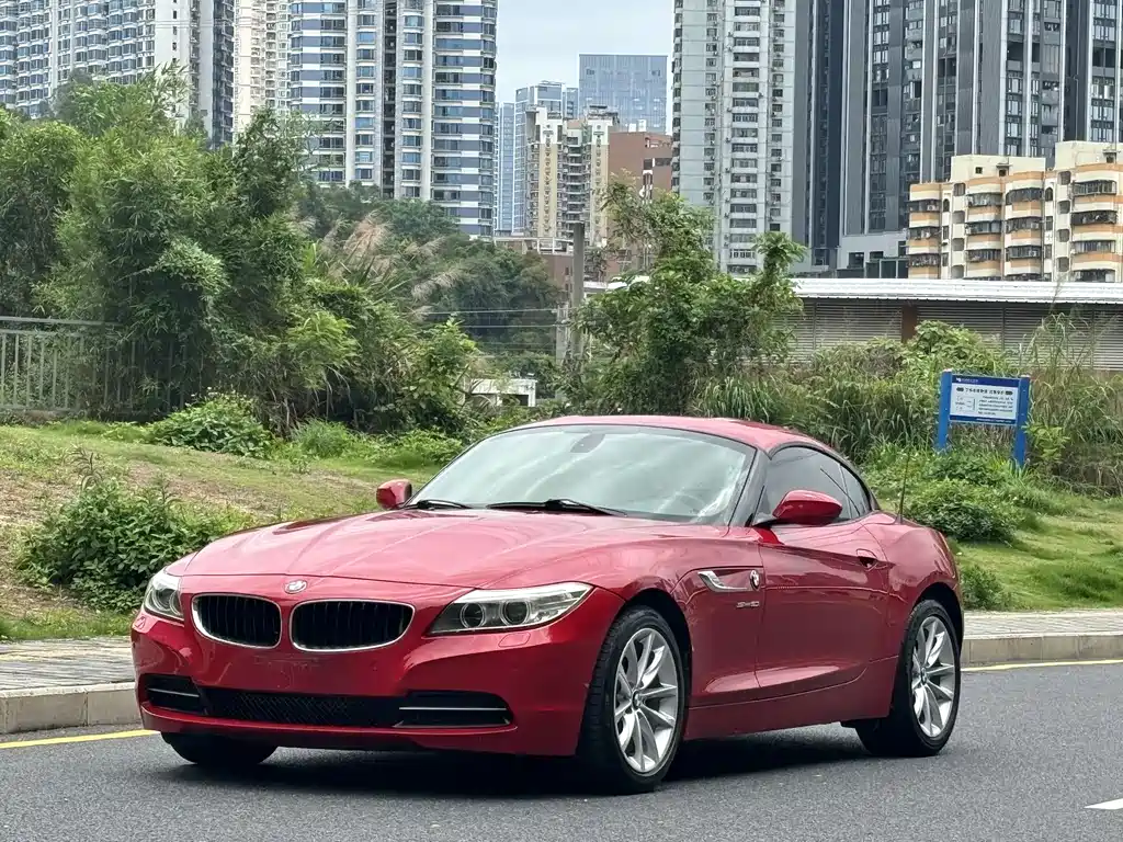 BMW Z4 2013 sDrive20i Leading Edition