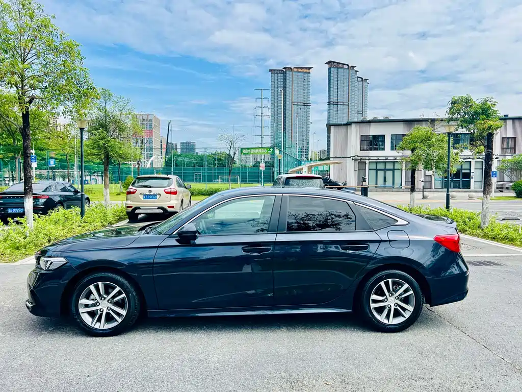 Honda Civic 2022 240TURBO CVT Sport Edition