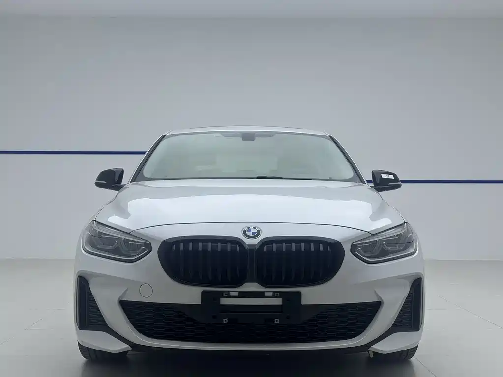 BMW 1 Series 2021 120i M Sport Shadow Edition