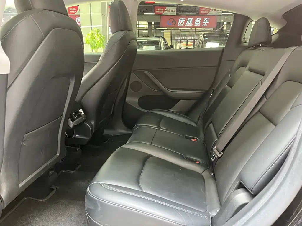 Tesla Model Y 2023 Rear-Wheel Drive