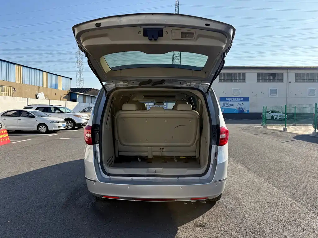 Buick GL8 2017 25S Luxury China V
