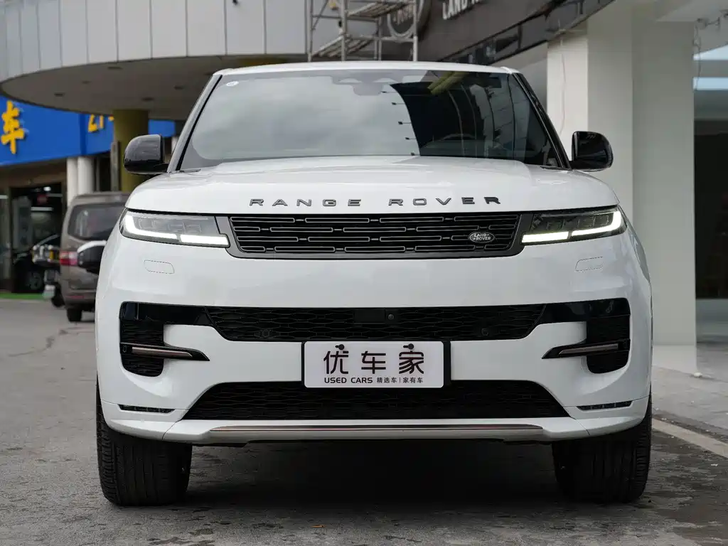 Range Rover Sport 2024 400PS Dynamic SE