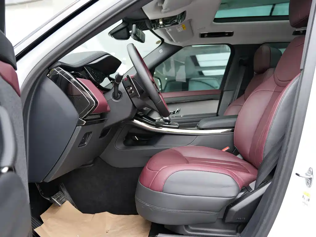 Range Rover Sport 2024 400PS Dynamic SE
