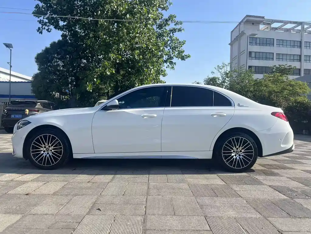 Mercedes-Benz C-Class 2024 C 260 L Sport Edition