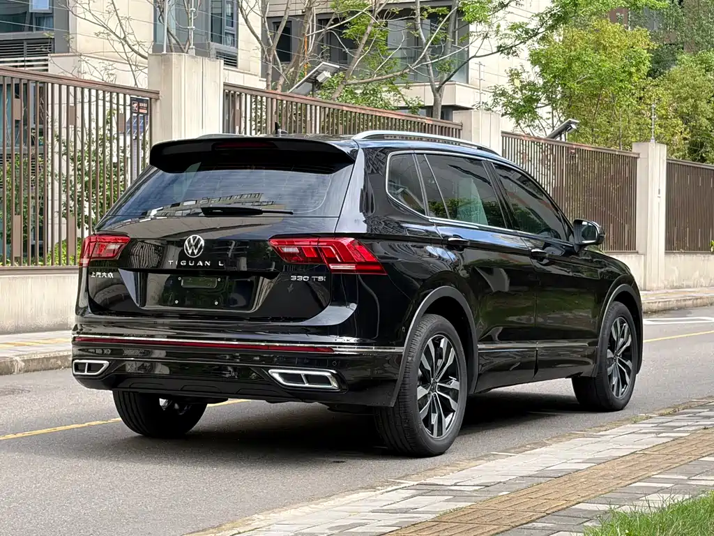 Volkswagen Tiguan L 2024