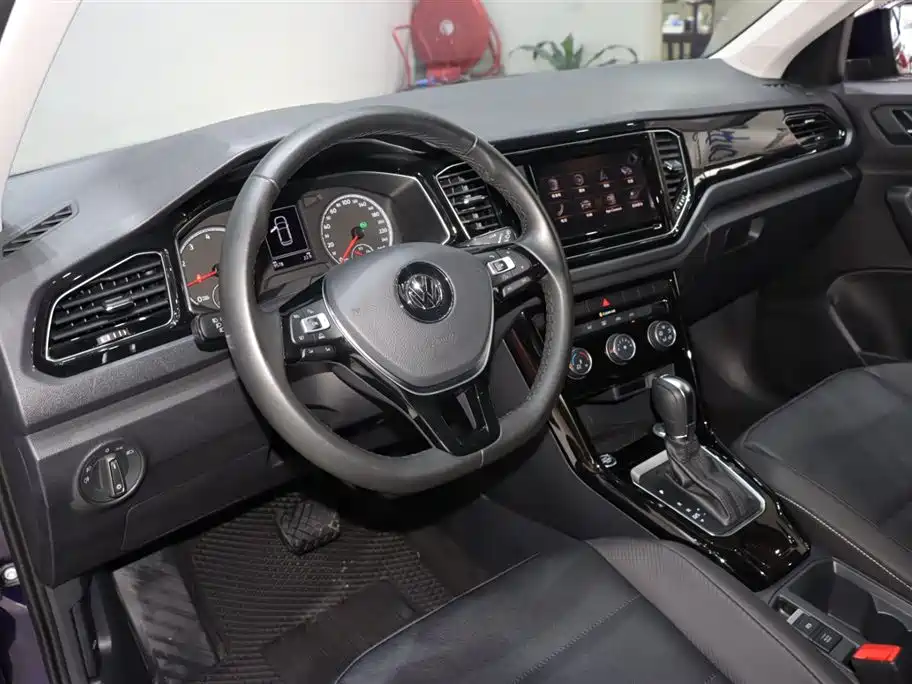 T-ROC 2019 280TSI DSG Comfort 2WD China V
