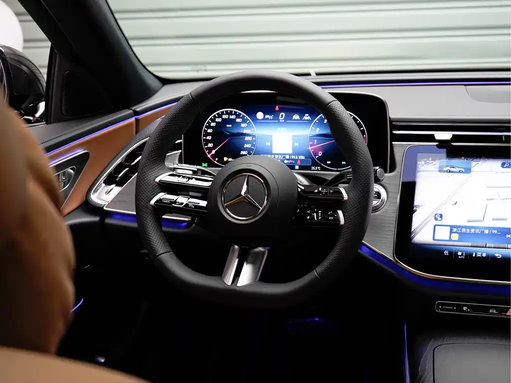 Mercedes-Benz E-Class 2024 E 300 L Sport