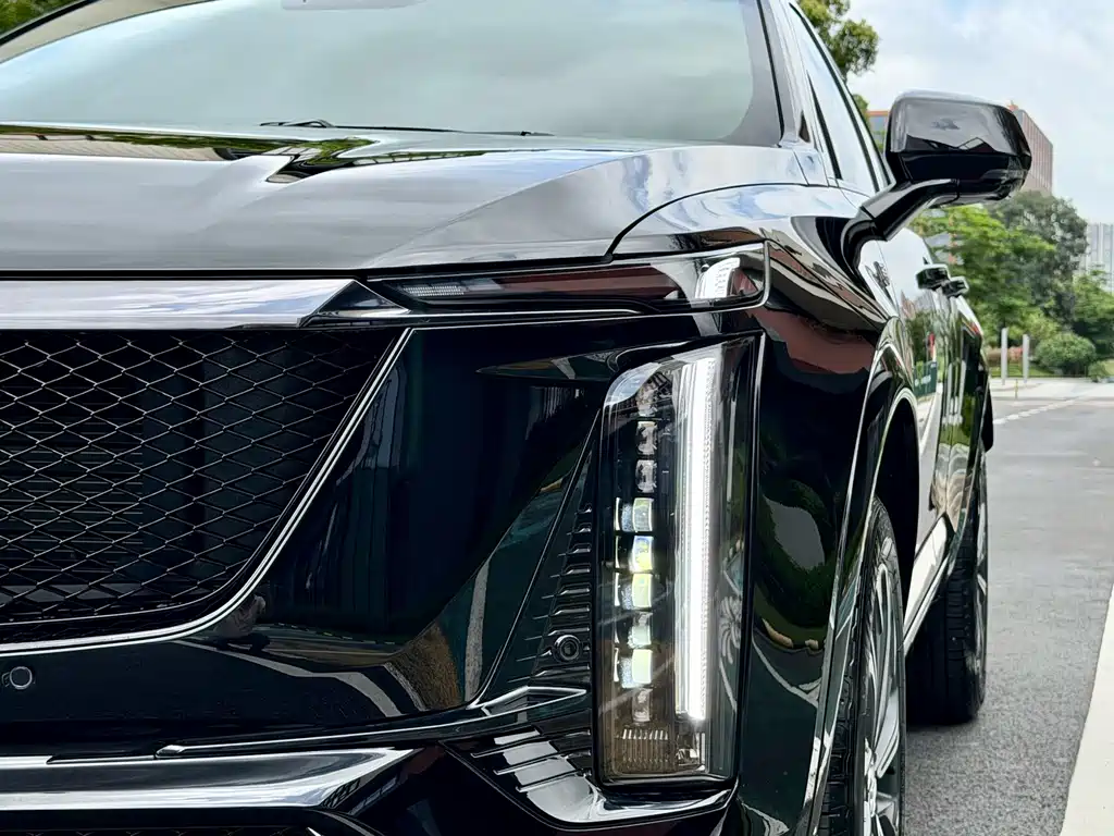 Cadillac XT5 2025 2.0T Luxury