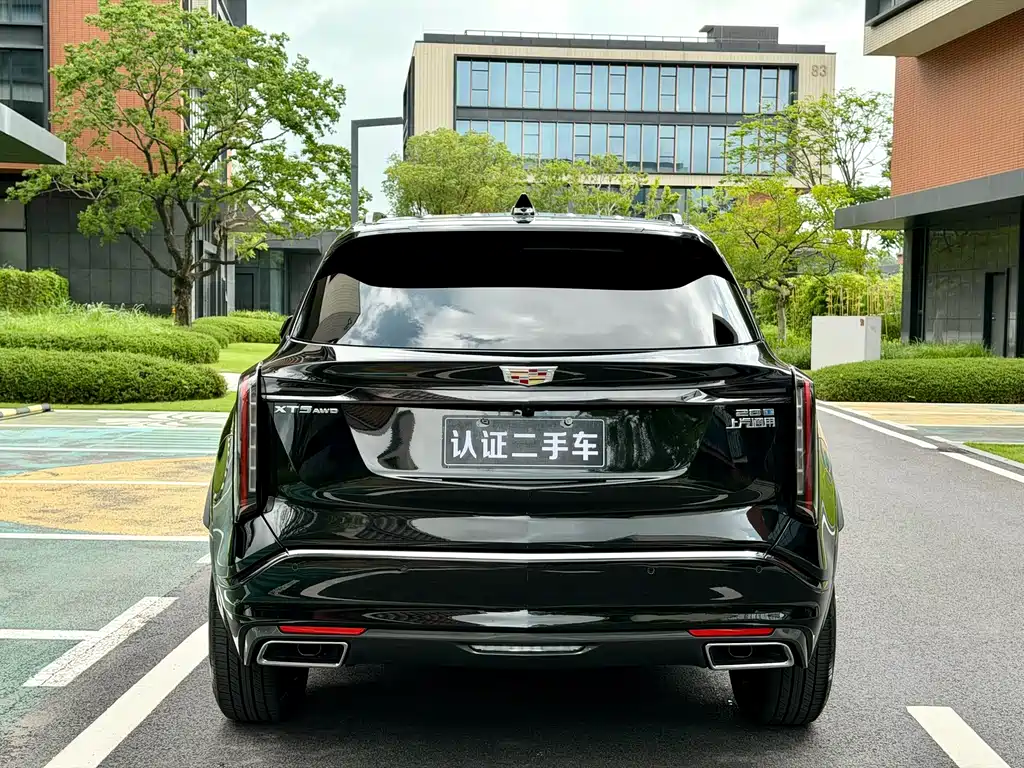 Cadillac XT5 2025 2.0T Luxury