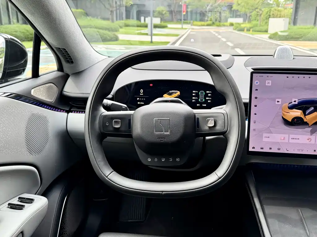 Zeekr 007 2025 Long Range RWD Intelligent Driving Edition 100kWh