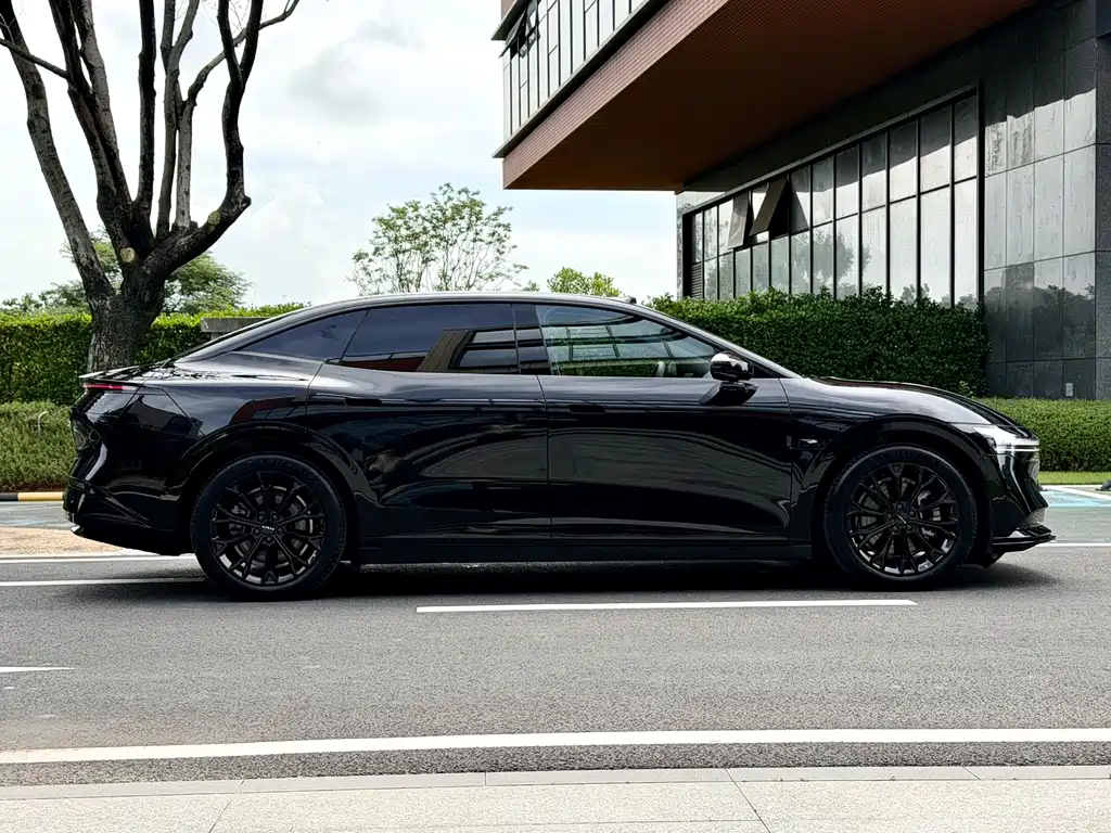 Zeekr 007 2025 Long Range RWD Intelligent Driving Edition 100kWh