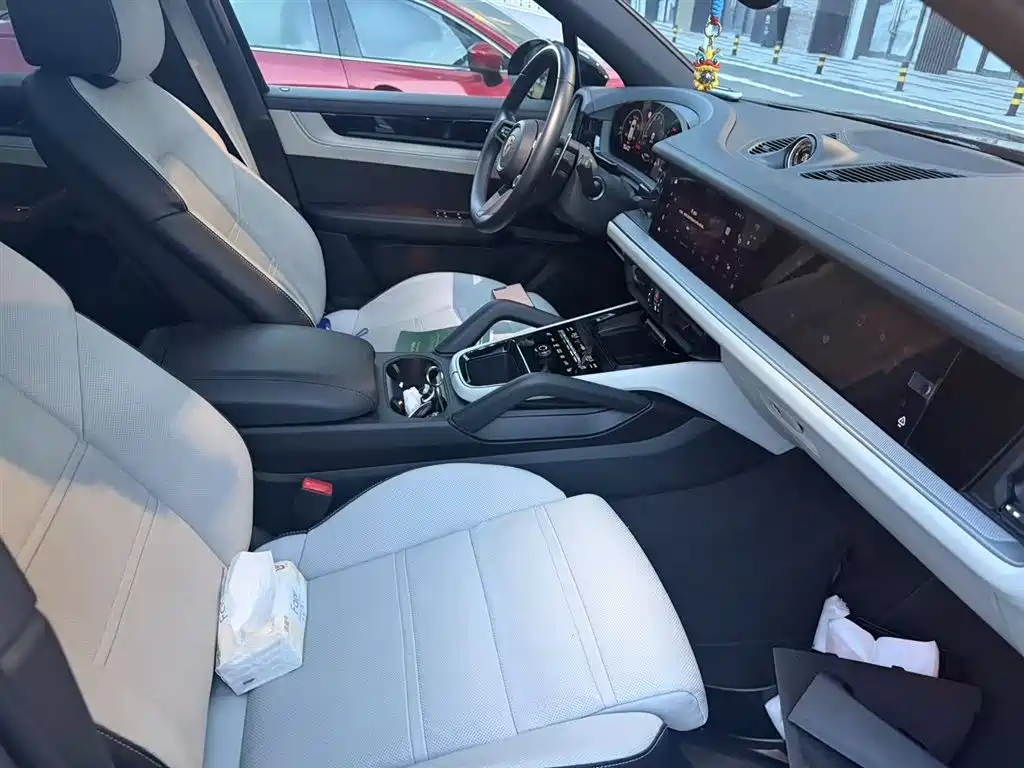 Porsche Cayenne 2024 3.0T