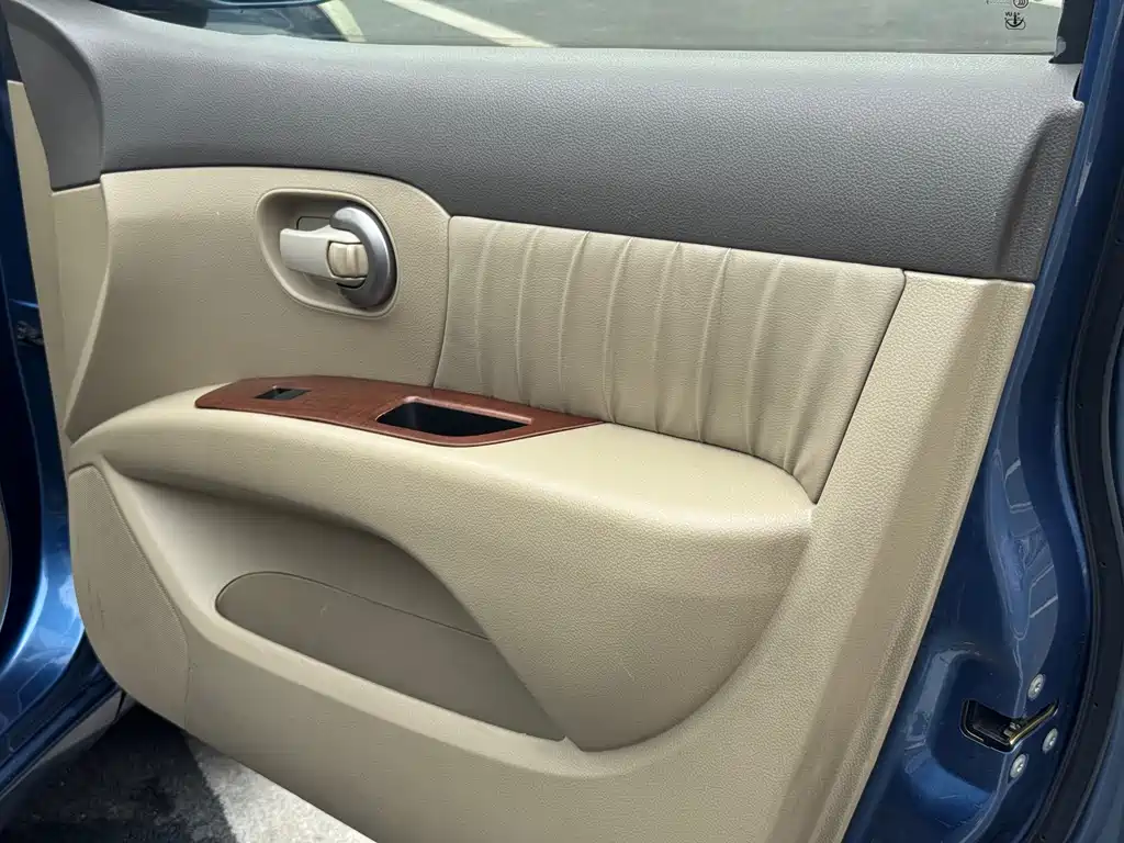 Nissan Livina 2006 1.8L Automatic Comfort