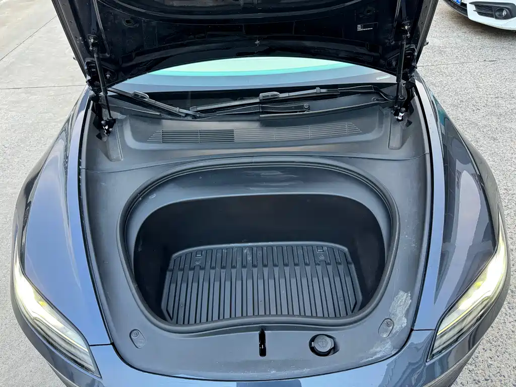 Model 3 2023 RWD