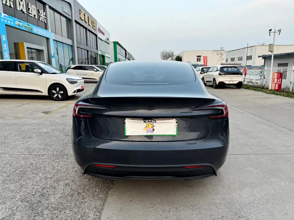 Model 3 2023 RWD