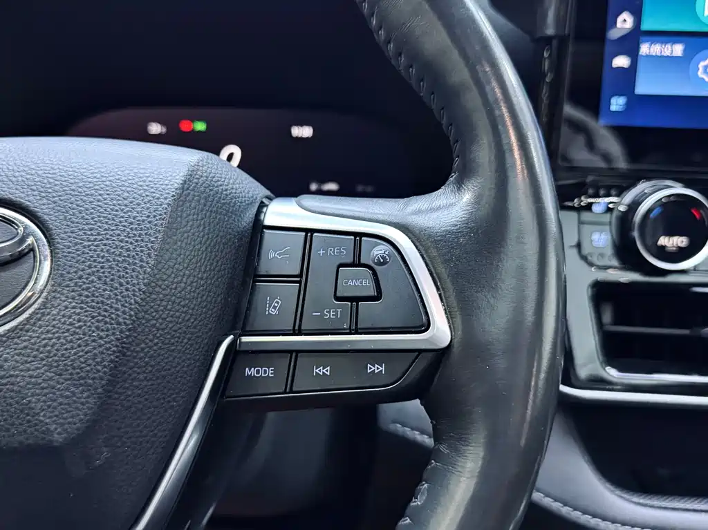 Highlander 2022 Hybrid 2.5L AWD Premium 7-Seater