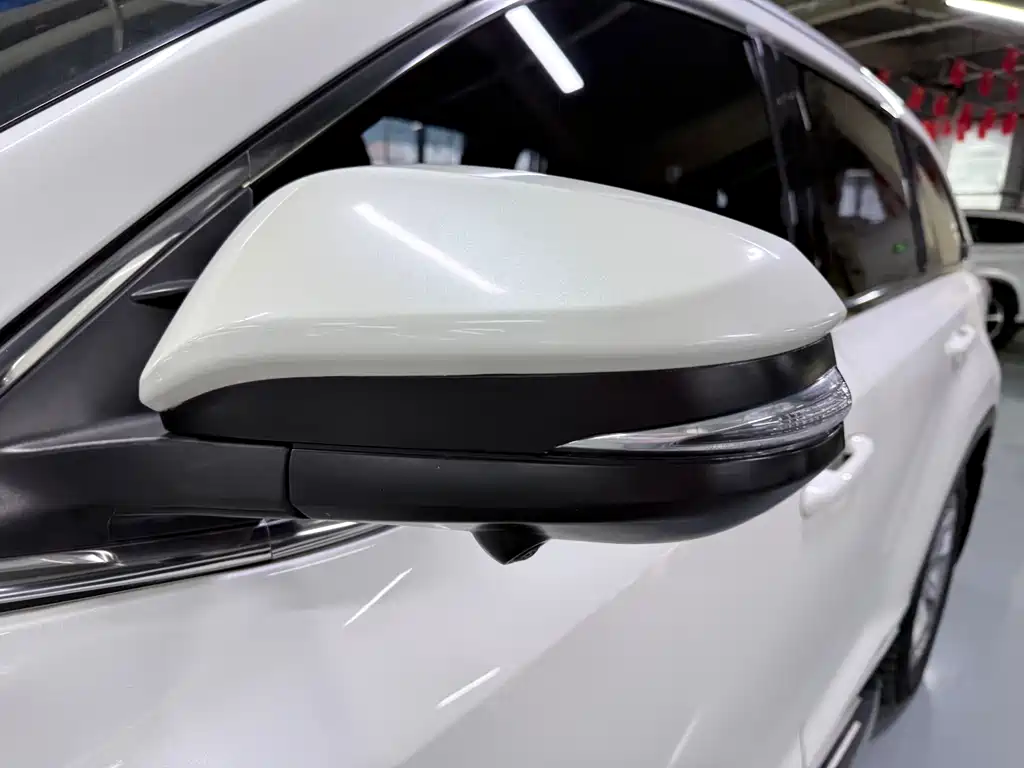 Highlander 2018 2.0T AWD Luxury Edition 7-Seater China V