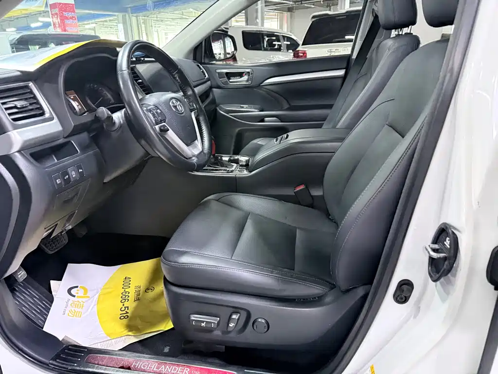 Highlander 2018 2.0T AWD Luxury Edition 7-Seater China V