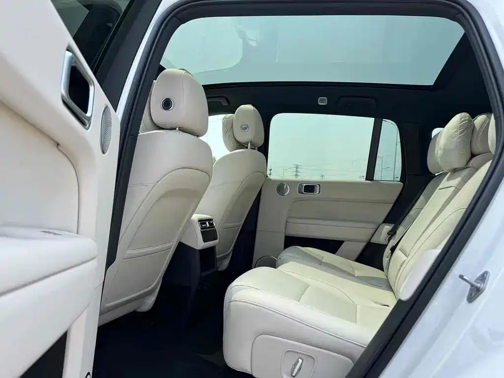 Li Auto L6 2024 Pro