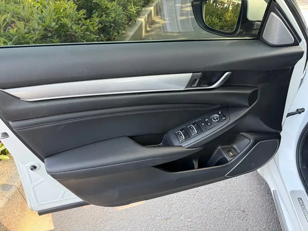 Honda Accord 2022 Hybrid 2.0L Rui Ling Edition
