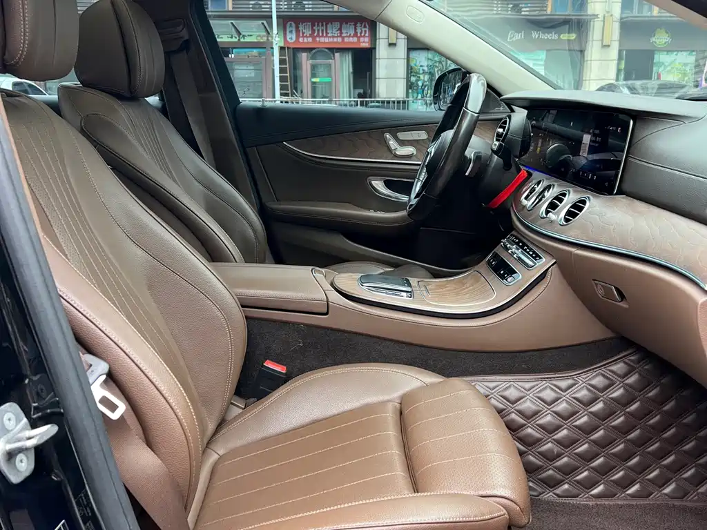 Mercedes-Benz E-Class 2022 E 260 L