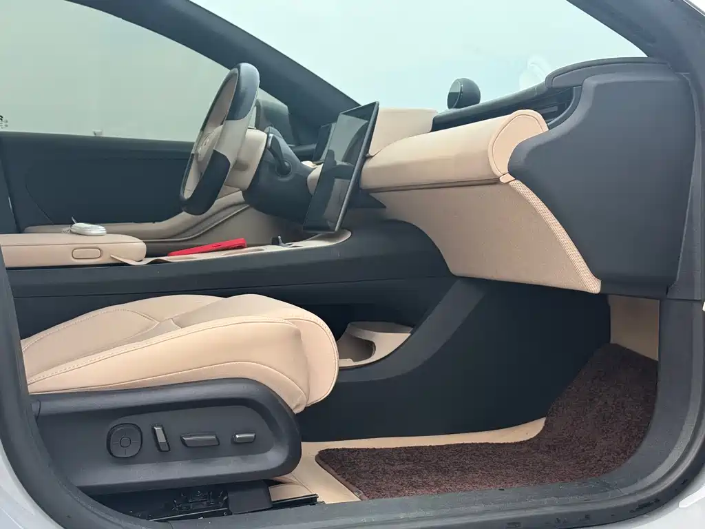 NIO ET5T 2024 75kWh Touring