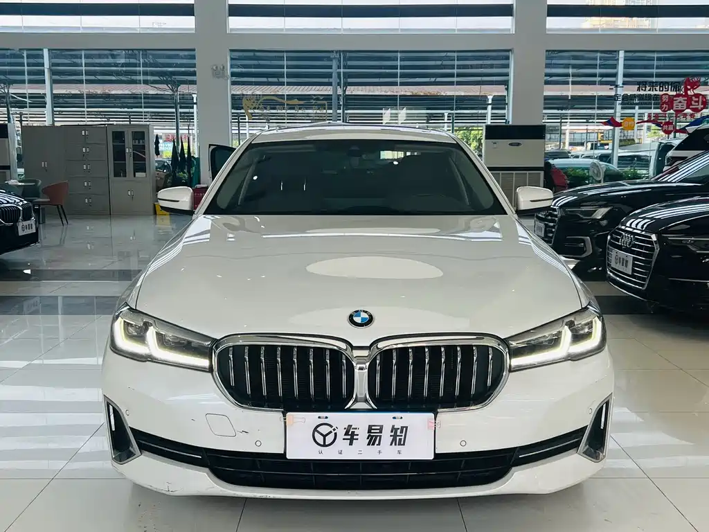 BMW 5 Series 2022 Facelift 530Li Leading Edition Luxury Package