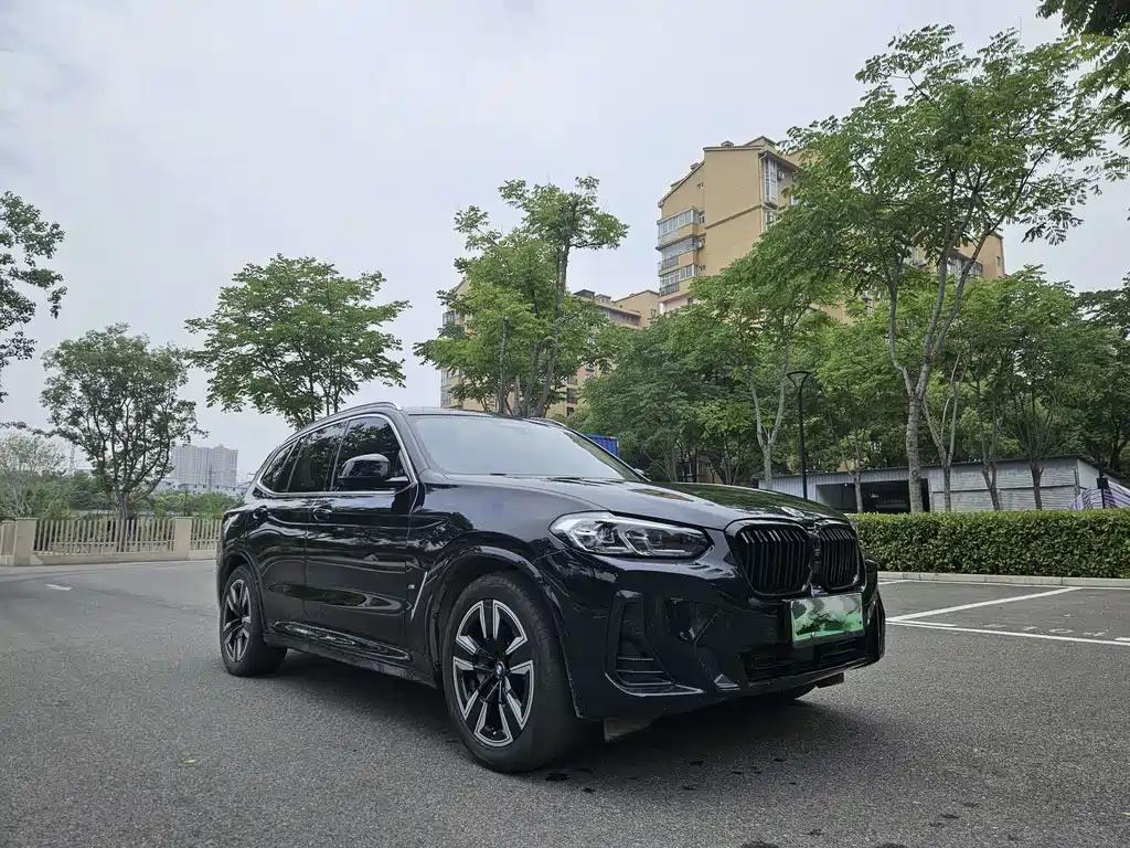 BMW iX3 2022 xLine