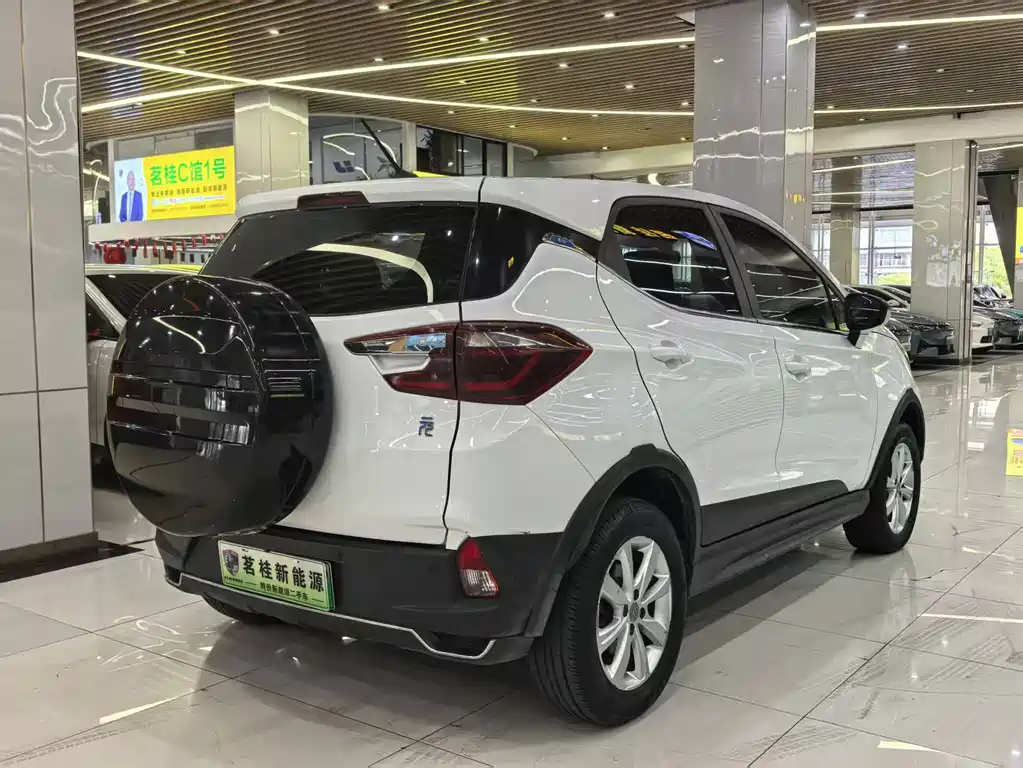 BYD Yuan EV 2018 EV360 Smart Connect Yueku Edition