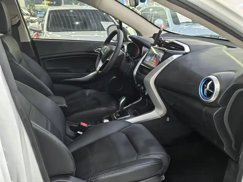 BYD Yuan EV 2018 EV360 Smart Connect Yueku Edition