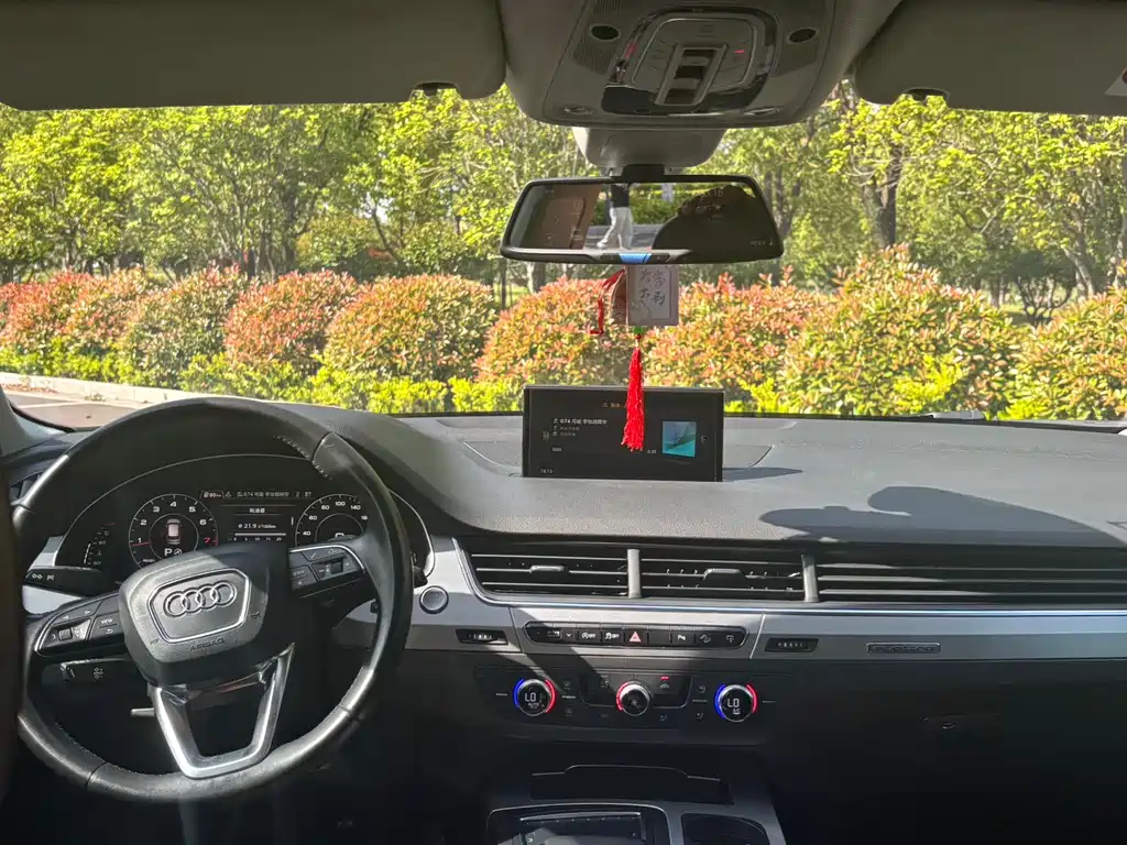 Audi Q7 2016 40 TFSI S line