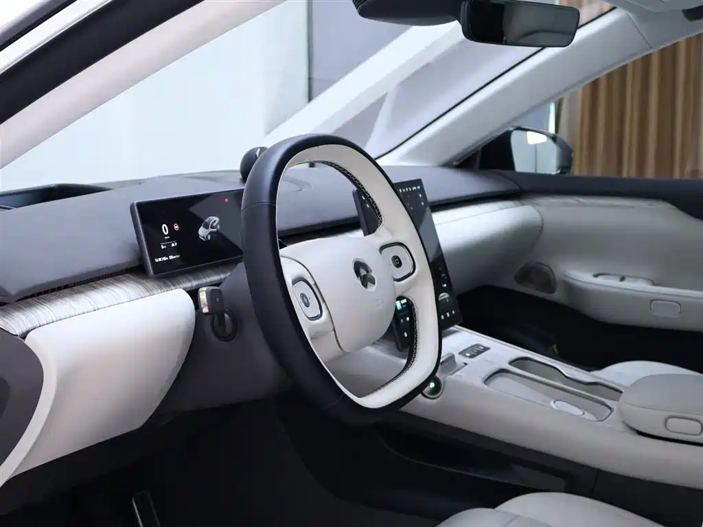NIO ET7 2024 75kWh Executive Signature Edition