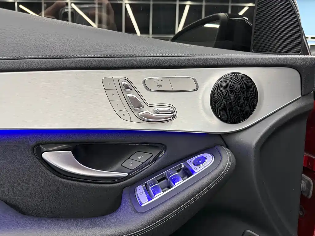 Mercedes GLC Coupe 2022款 Restyled GLC 260 4MATIC Coupe SUV