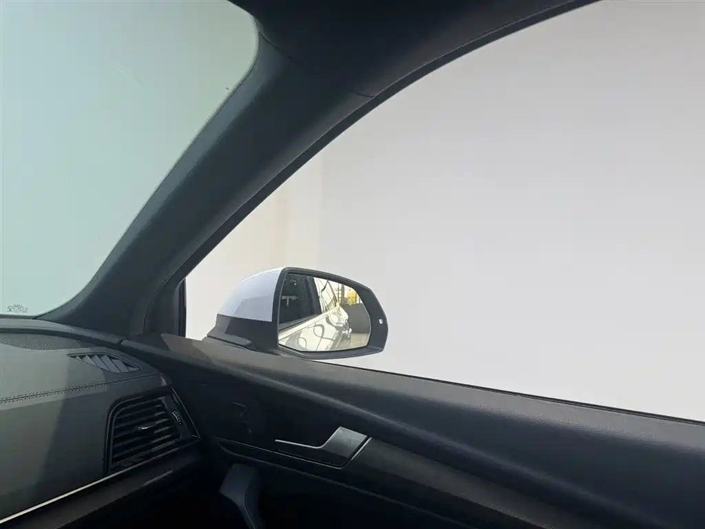 Audi Q5L Sportback 2022 40 TFSI Luxury