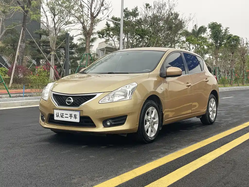 Nissan Tiida 2011 1.6L CVT Intelligent Edition