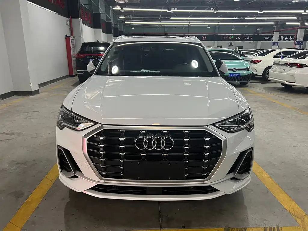 Audi Q3 2022 35 TFSI Fashion Dynamic