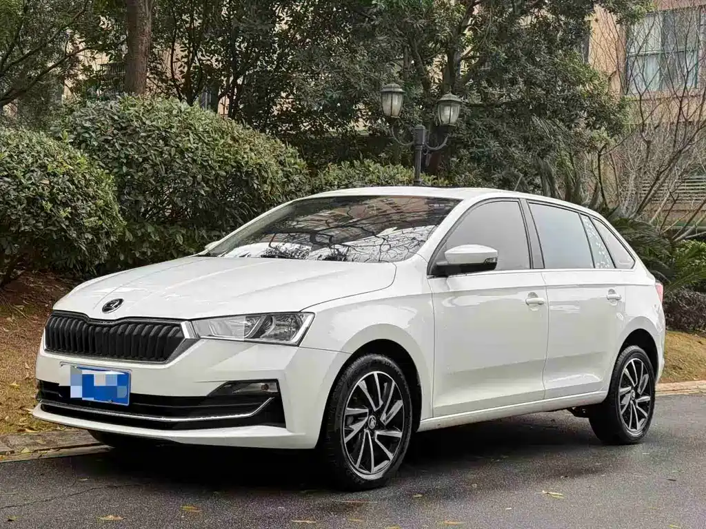 Skoda Rapid Spaceback 2020 1.5L Automatic Comfort Edition