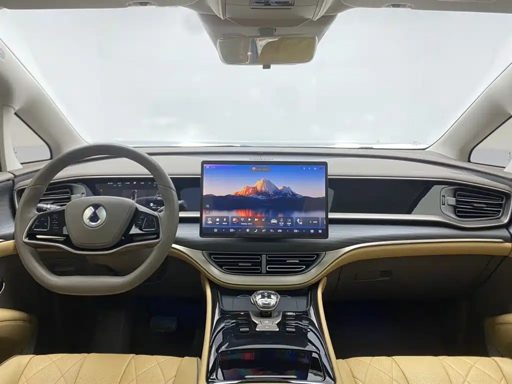 Denza D9 2022 DM-i 970 AWD Zunrong Edition