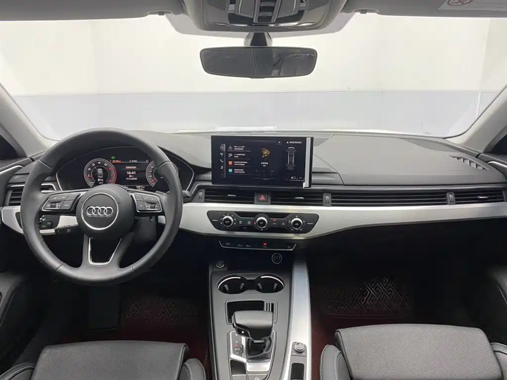 Audi A4L 2024 40 TFSI Fashion Dynamic
