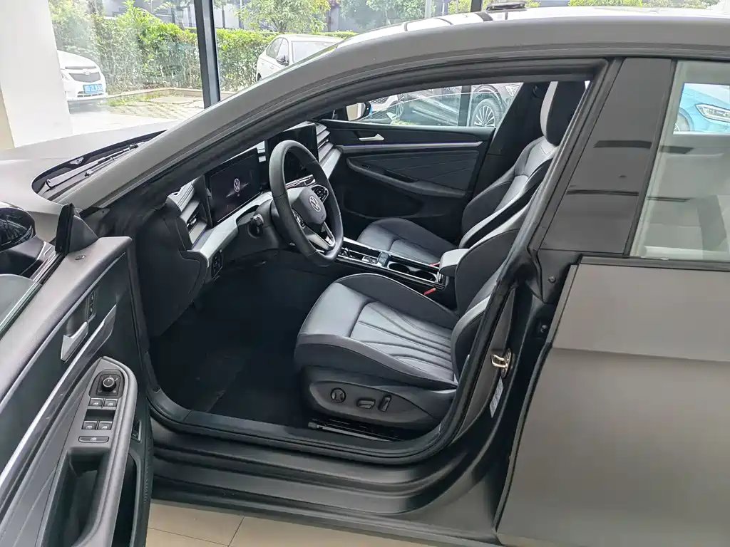 Lamando L GTS 380TSI Lingfeng Million Edition