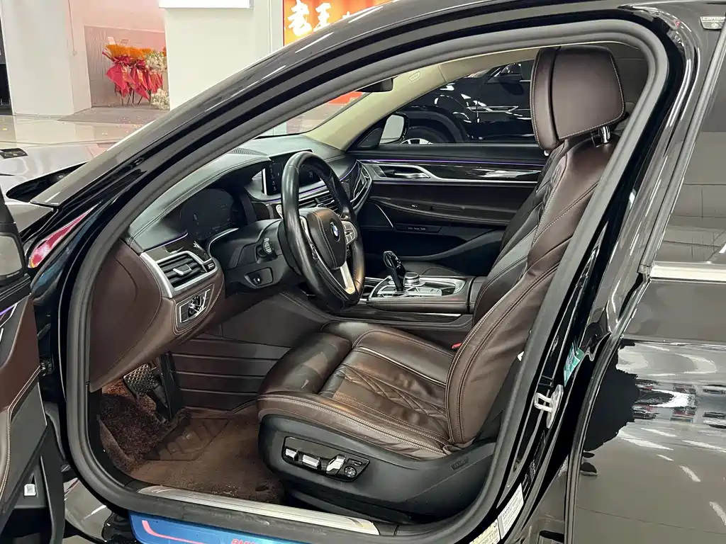 BMW 7 Series 2019 Facelift 730Li Luxury Package