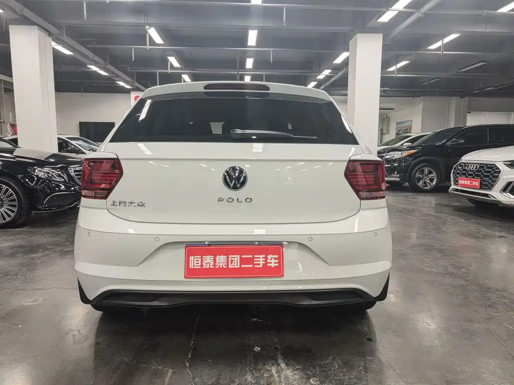 Polo 2023 Facelift Plus 1.5L Automatic Joyful Life Edition