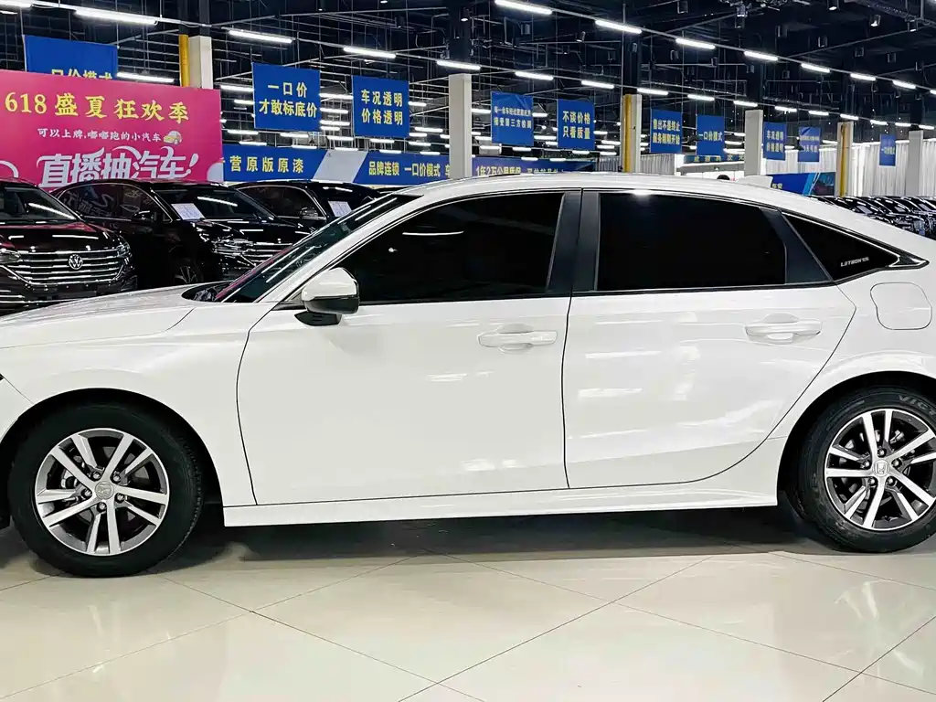 Civic 2023 240TURBO CVT Jingshi Edition