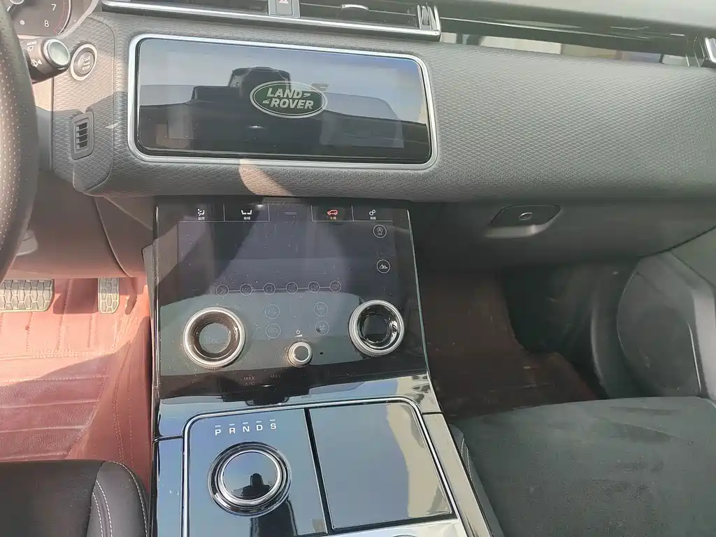Range Rover Velar 2019 250PS