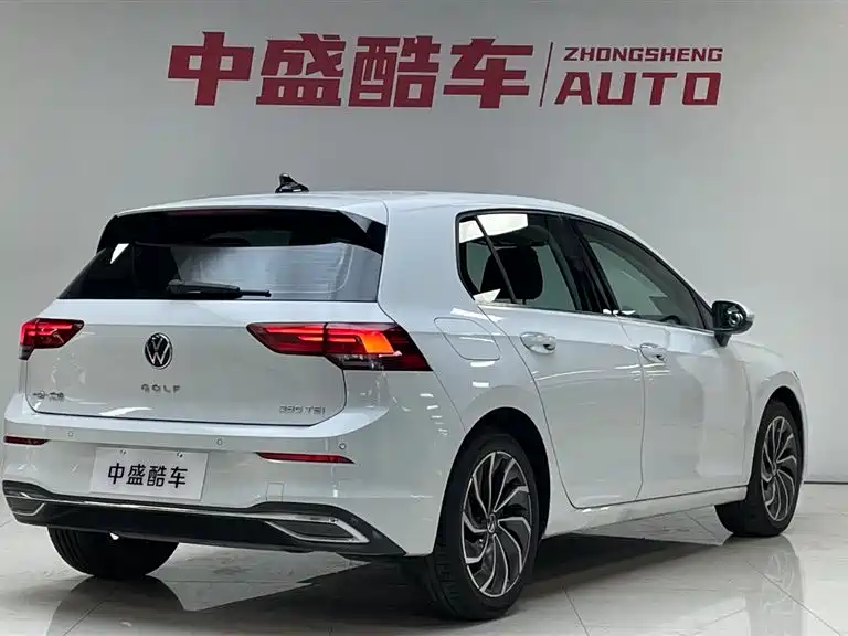 Volkswagen Golf 2023 Facelift 280TSI DSG Pro
