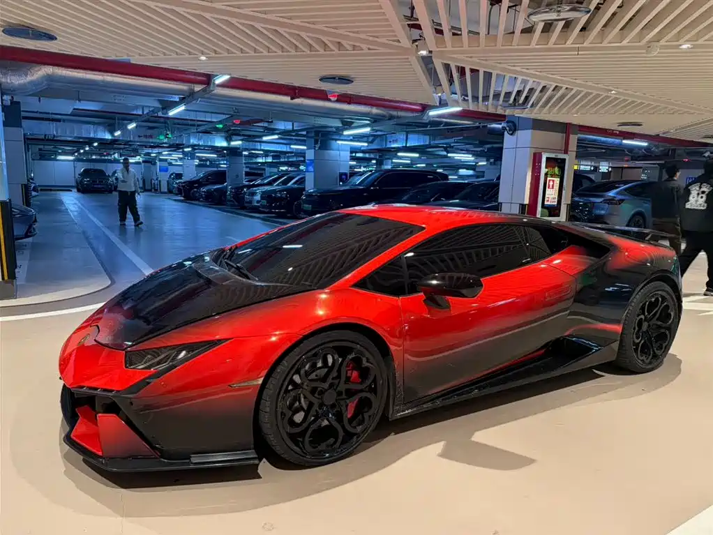 2016 Lamborghini Huracán RWD Coupe