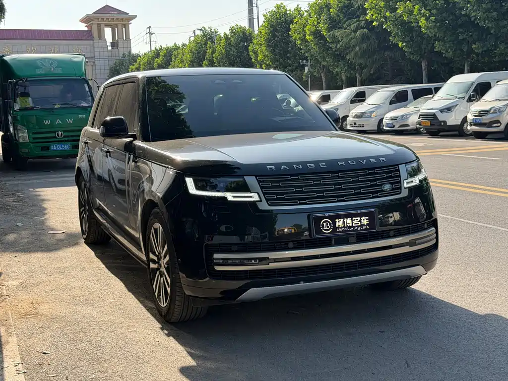 Range Rover 2023 Facelift 3.0 L6 400PS Autobiography LWB